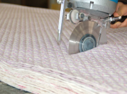 キルト地 カット 電動ハサミ